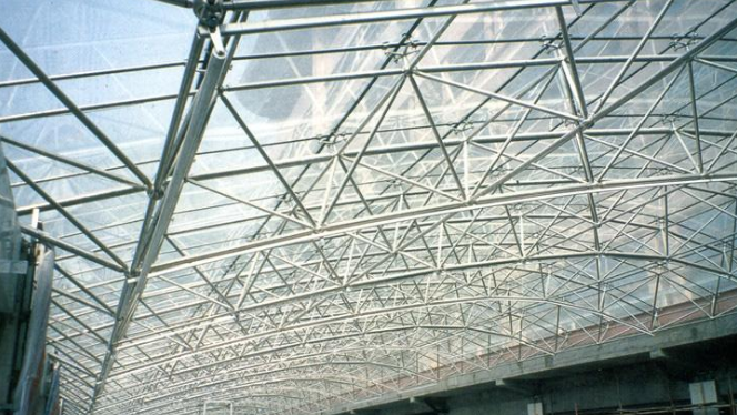 丹东网架公司的黑色压型钢板的吊装步履有哪些